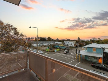 Penthouse Position!