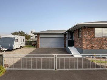 The Space & Views You Want, Plus Double Glazing!