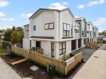 Brand New & Freehold - High Yield Potential