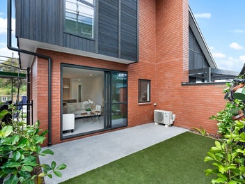 Designer Living, Solid Construction