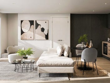 Street Presence, Style and Centrally Located