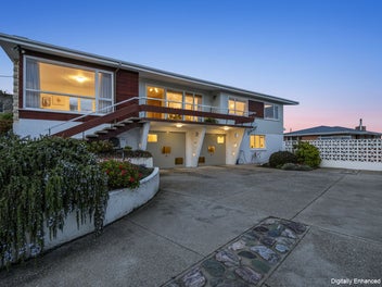 Prime South Hill Location