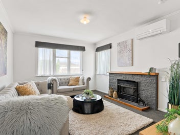 Spacious, Modern & Move-In Ready