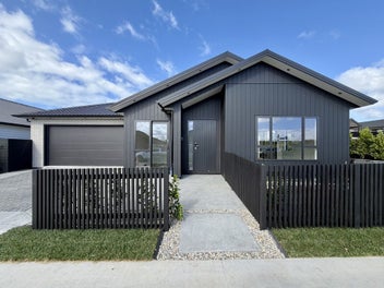 Image 1 of 31