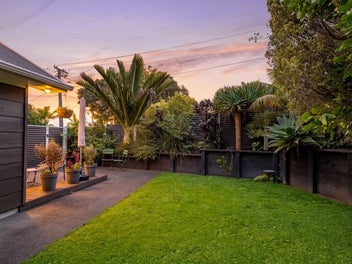 Grey Lynn Lifestyle Without the Premium Price Tag!