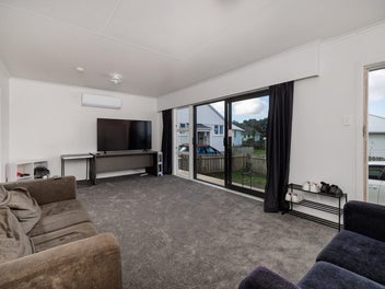 Sunny, Low-Maintenance Living