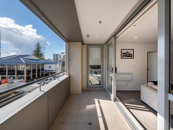 One bedroom + Flexi!