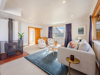 Golf Course Outlook, Easy Living