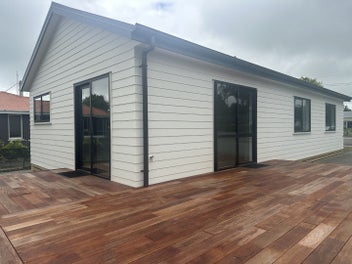 Image 1 of 11