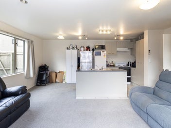 Riccarton triple-income investment