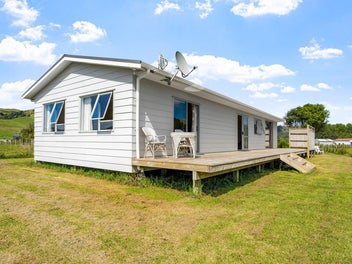 Lifestyle Starter on 1.3ha with Endless Potential