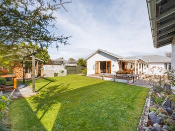 Spacious Hokowhitu family home