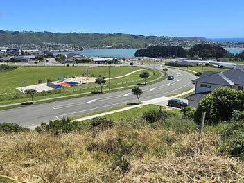 Prime Real Estate - Elevated Aotea Section!