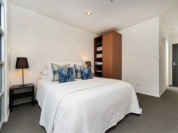 Cash Buyer Opportunity. Waterfront.
