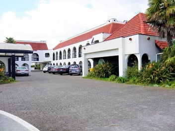 Image 1 of 3