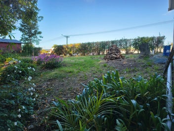Section for sale in Inglewood