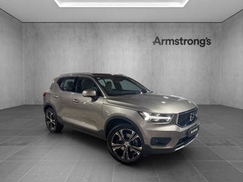 2022 Volvo XC40 T4 AWD INSCRIPTION