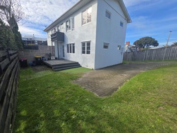 Image 1 of 8