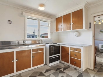 Solid brick beauty with room to move