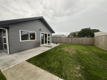 Image 1 of 8