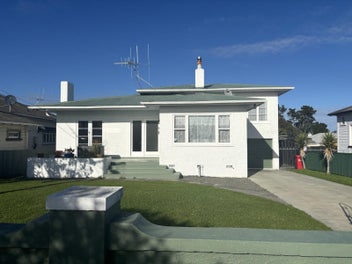 Image 1 of 20
