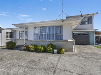 Image 1 of 15