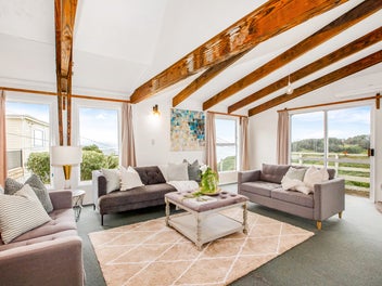 NEED GONE NOW! - Home & Income Potential