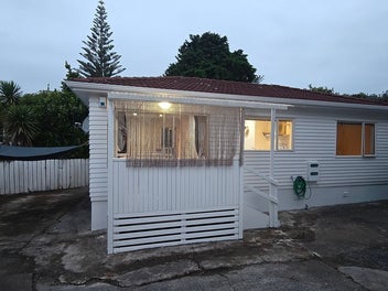 Image 1 of 21