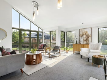 Reserve-Side, Sunny, Single Level on 875sqm