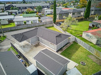 Family Living, Fully Refreshed on 687m²