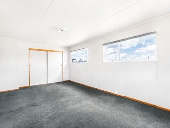 Image 1 of 10