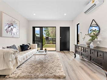 Extraordinary Project, Everyday Prices