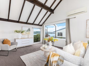 Harbour Views & Family Living