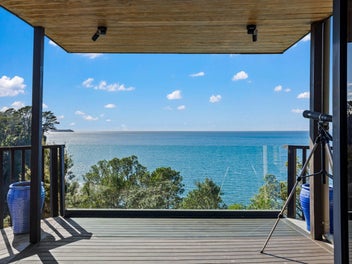 Private Coastal Sanctuary With Beach Access