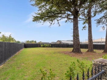 Build Your Dream in the Heart of Riverhead