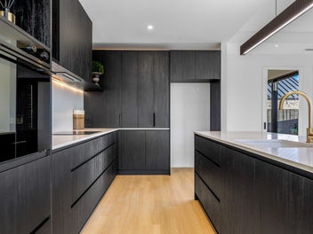 Show Stopper! Well Above the Average New Build.