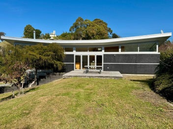 Image 1 of 24