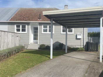 Image 1 of 7