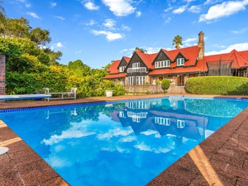 Rare Dual-Title Estate! 5,665m²! Urgent Tender!