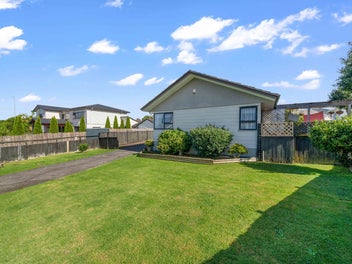 #GAMEDAY - SOLD UNDER THE HAMMER