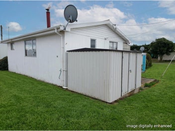 Image 1 of 20