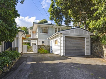 Breathtaking Paekakariki Villa