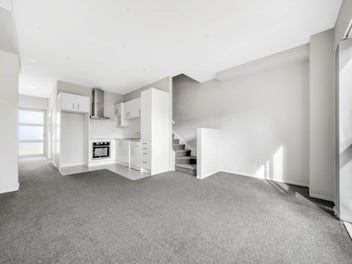 3 Bedroom, 3 Bathroom !!