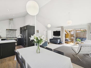 Stylish Modern Family Living