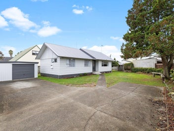 Image 1 of 25