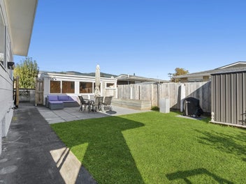 Great location. Private back yard. Lots to love.