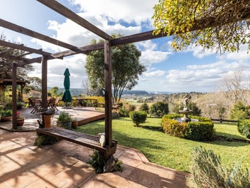 Serene Lifestyle Living, Income or Flexibility
