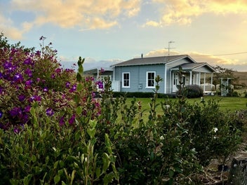 Image 1 of 28