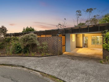 PEACEFUL NEWTOWN LIVING