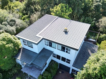 Large Family Home in the Heart of Raumati Beach